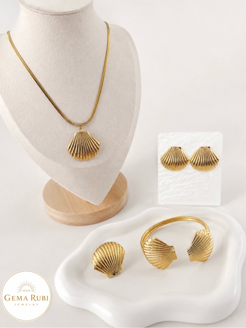 Gold Shell Jewelry Set - Necklace, Bracelet, Ring, Earrings